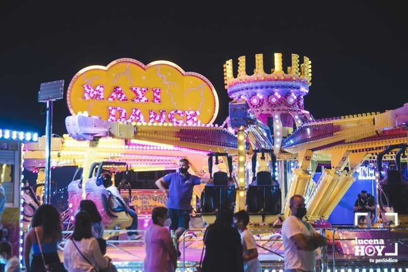 GALERÍA: FERIA DEL VALLE 2021: Las mejores imágenes de una feria de noche de contrastes en Lucena GALERÍA: FERIA DEL VALLE 2021: Las mejores imágenes de una feria de noche de contrastes en Lucena
