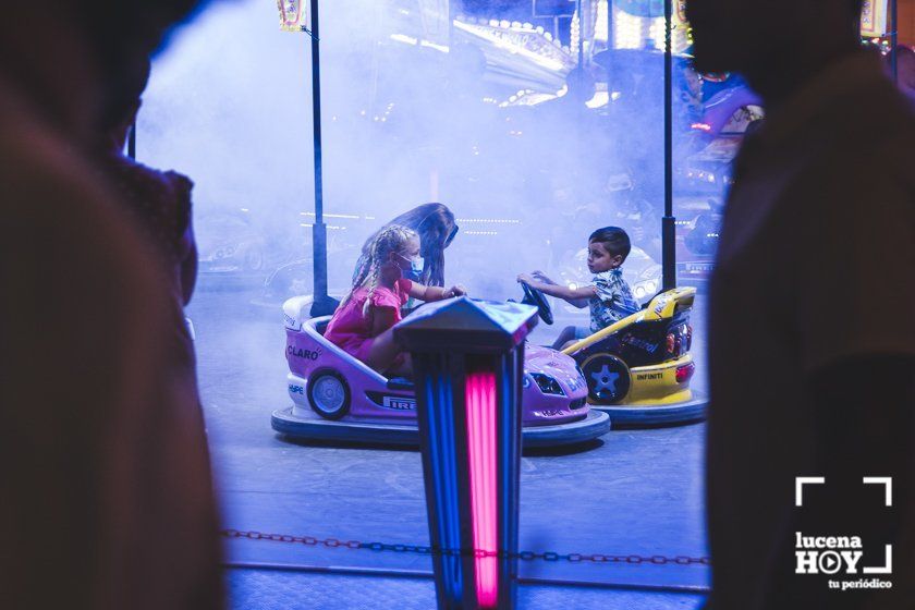 GALERÍA: FERIA DEL VALLE 2021: Las mejores imágenes de una feria de noche de contrastes en Lucena GALERÍA: FERIA DEL VALLE 2021: Las mejores imágenes de una feria de noche de contrastes en Lucena
