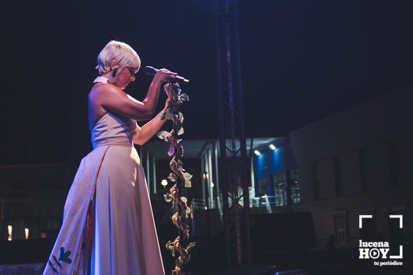 GALERÍA: La malagueña Pasión Vega brilla en Lucena poniendo broche de oro al ciclo de conciertos de la Feria del Valle 2021 GALERÍA: La malagueña Pasión Vega brilla en Lucena poniendo broche de oro al ciclo de conciertos de la Feria del Valle 2021