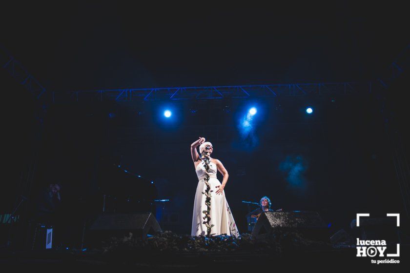 GALERÍA: La malagueña Pasión Vega brilla en Lucena poniendo broche de oro al ciclo de conciertos de la Feria del Valle 2021 GALERÍA: La malagueña Pasión Vega brilla en Lucena poniendo broche de oro al ciclo de conciertos de la Feria del Valle 2021