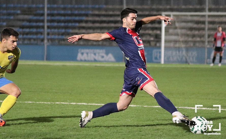 GALERÍA: El Lucecor firma un empate en su estreno en liga frente al Palma del Río (1-1)