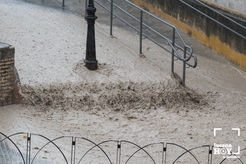 GALERÍA: Lucena intenta recuperar la normalidad tras el desastre que deja la tormenta. Las fotos de otra tromba de agua histórica y sus efectos