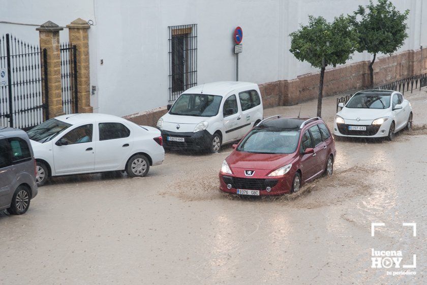 GALERÍA: Lucena intenta recuperar la normalidad tras el desastre que deja la tormenta. Las fotos de otra tromba de agua histórica y sus efectos