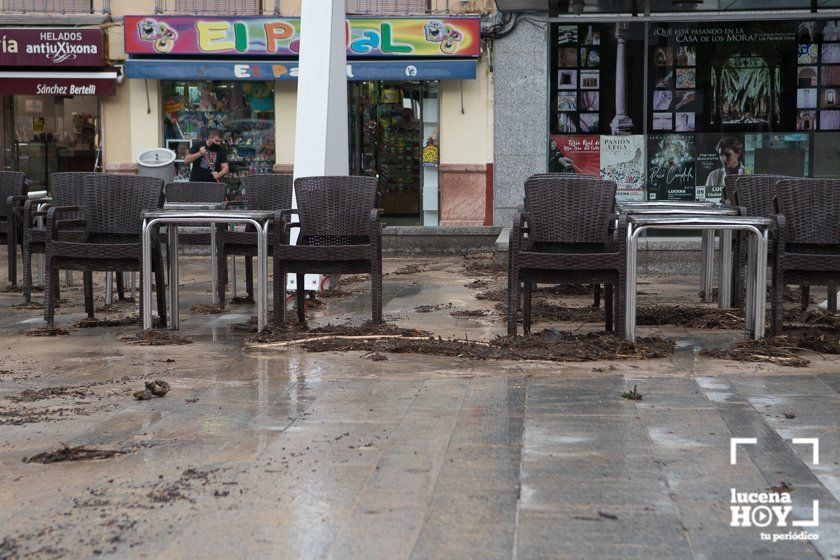 GALERÍA: Lucena intenta recuperar la normalidad tras el desastre que deja la tormenta. Las fotos de otra tromba de agua histórica y sus efectos