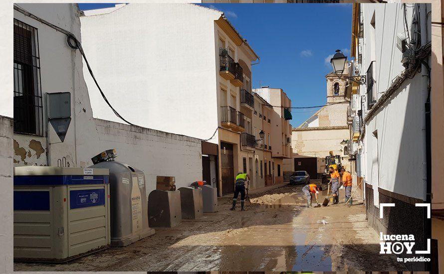 GALERÍA: El Ayuntamiento de Lucena valora en unos 500.000 euros los daños solo en infraestructuras municipales y estudia la petición de ayudas por inundaciones mientras siguen los trabajos de limpieza