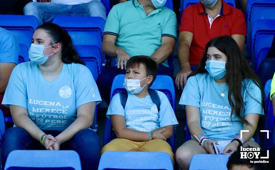 GALERÍA: Empate entre Ciudad de Lucena y Recreativo de Huelva y primer punto para los celestes en un gran partido (1-1). Las fotos del choque