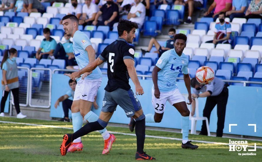 GALERÍA: Empate entre Ciudad de Lucena y Recreativo de Huelva y primer punto para los celestes en un gran partido (1-1). Las fotos del choque