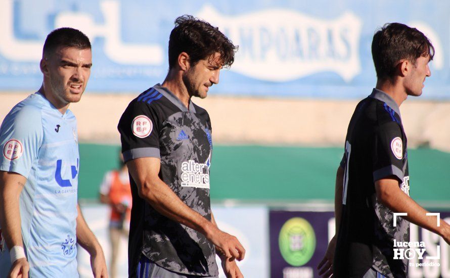 GALERÍA: Empate entre Ciudad de Lucena y Recreativo de Huelva y primer punto para los celestes en un gran partido (1-1). Las fotos del choque