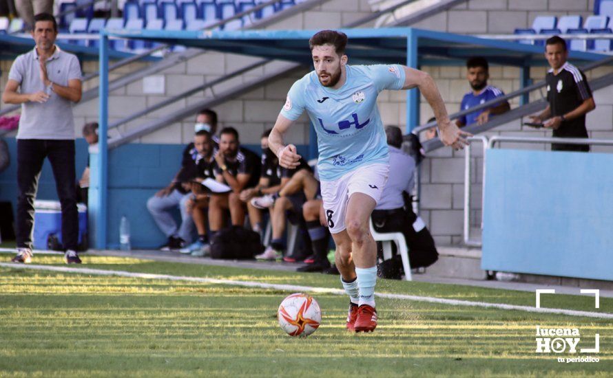 GALERÍA: Empate entre Ciudad de Lucena y Recreativo de Huelva y primer punto para los celestes en un gran partido (1-1). Las fotos del choque