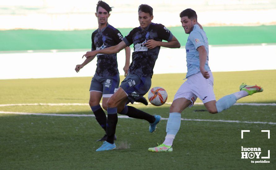 GALERÍA: Empate entre Ciudad de Lucena y Recreativo de Huelva y primer punto para los celestes en un gran partido (1-1). Las fotos del choque