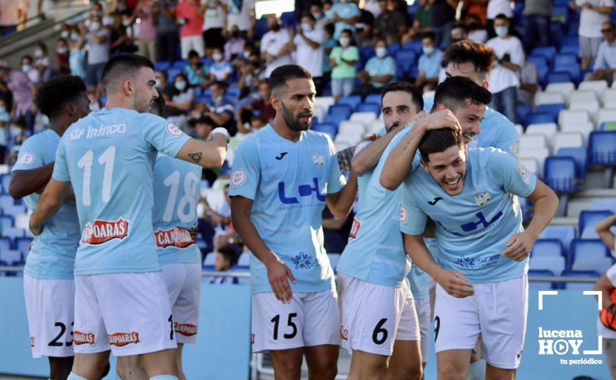 GALERÍA: Empate entre Ciudad de Lucena y Recreativo de Huelva y primer punto para los celestes en un gran partido (1-1). Las fotos del choque