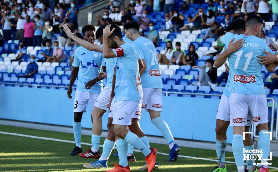 GALERÍA: Empate entre Ciudad de Lucena y Recreativo de Huelva y primer punto para los celestes en un gran partido (1-1). Las fotos del choque