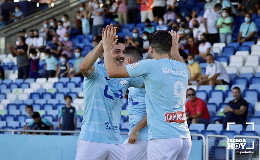 GALERÍA: Empate entre Ciudad de Lucena y Recreativo de Huelva y primer punto para los celestes en un gran partido (1-1). Las fotos del choque