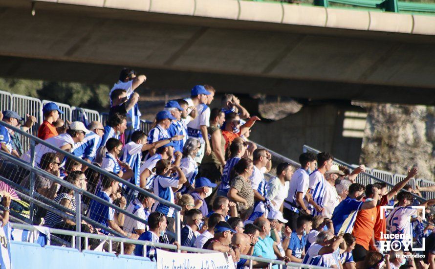 GALERÍA: Empate entre Ciudad de Lucena y Recreativo de Huelva y primer punto para los celestes en un gran partido (1-1). Las fotos del choque