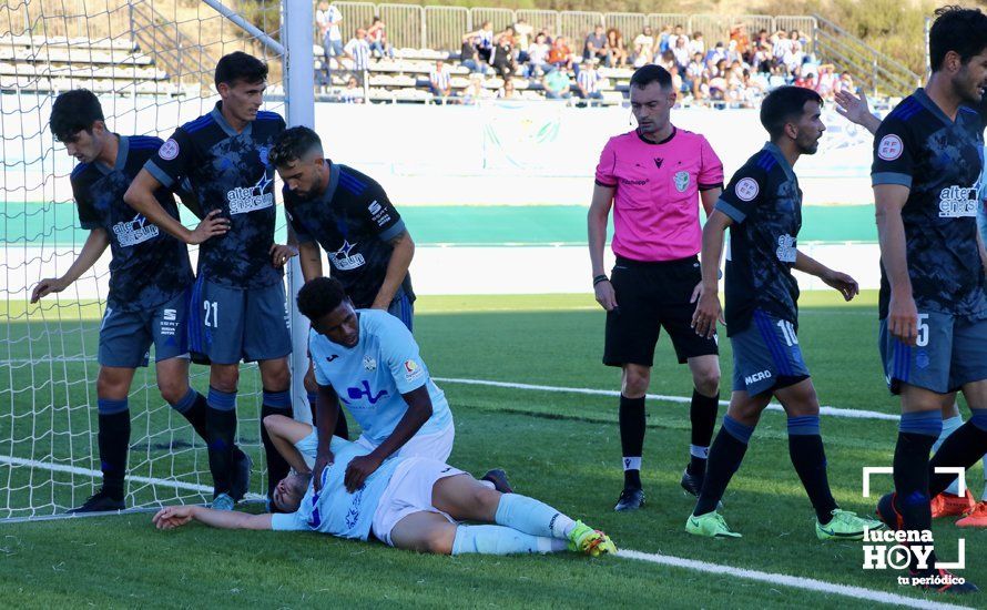 GALERÍA: Empate entre Ciudad de Lucena y Recreativo de Huelva y primer punto para los celestes en un gran partido (1-1). Las fotos del choque