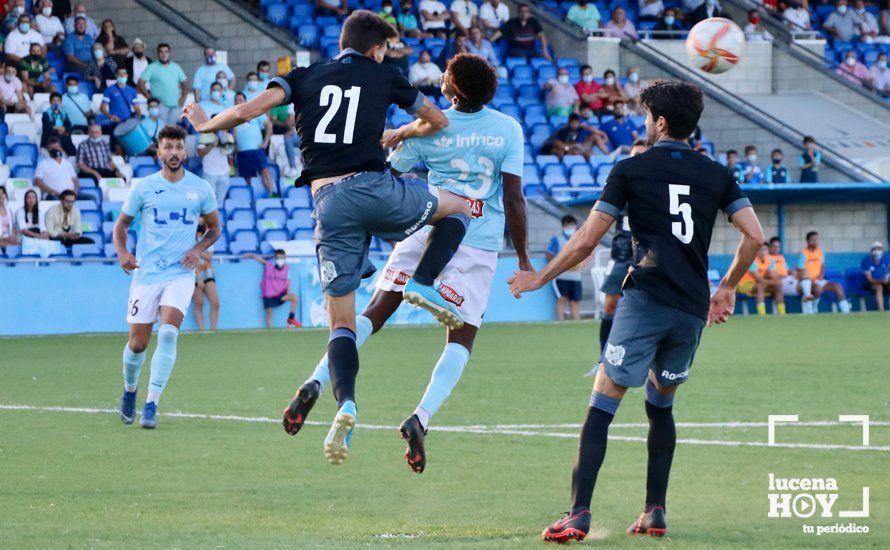 GALERÍA: Empate entre Ciudad de Lucena y Recreativo de Huelva y primer punto para los celestes en un gran partido (1-1). Las fotos del choque