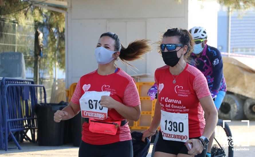 GALERÍA: La fiesta del atletismo vuelve a las calles de la ciudad con la I Carrera Popular "Día del Corazón" de Lucena. Las fotos de la prueba