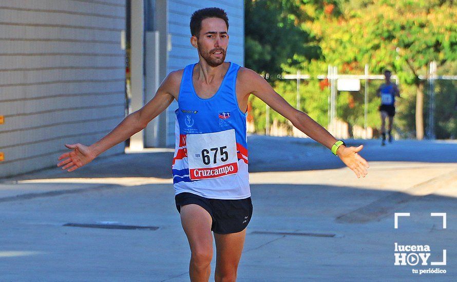 GALERÍA: La fiesta del atletismo vuelve a las calles de la ciudad con la I Carrera Popular "Día del Corazón" de Lucena. Las fotos de la prueba