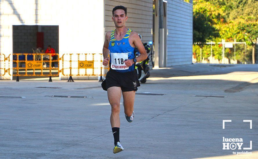 GALERÍA: La fiesta del atletismo vuelve a las calles de la ciudad con la I Carrera Popular "Día del Corazón" de Lucena. Las fotos de la prueba