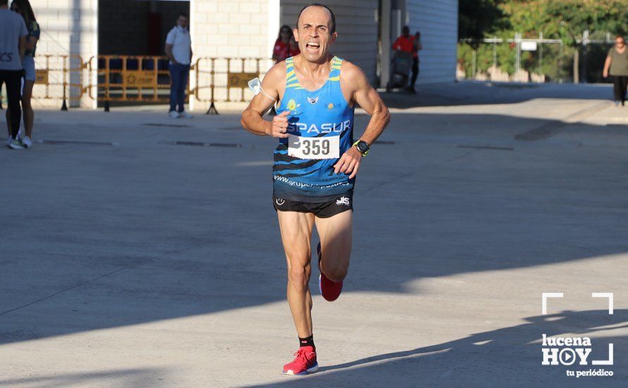 GALERÍA: La fiesta del atletismo vuelve a las calles de la ciudad con la I Carrera Popular "Día del Corazón" de Lucena. Las fotos de la prueba