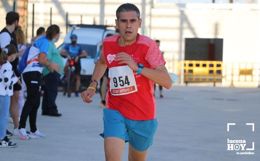 GALERÍA: La fiesta del atletismo vuelve a las calles de la ciudad con la I Carrera Popular "Día del Corazón" de Lucena. Las fotos de la prueba