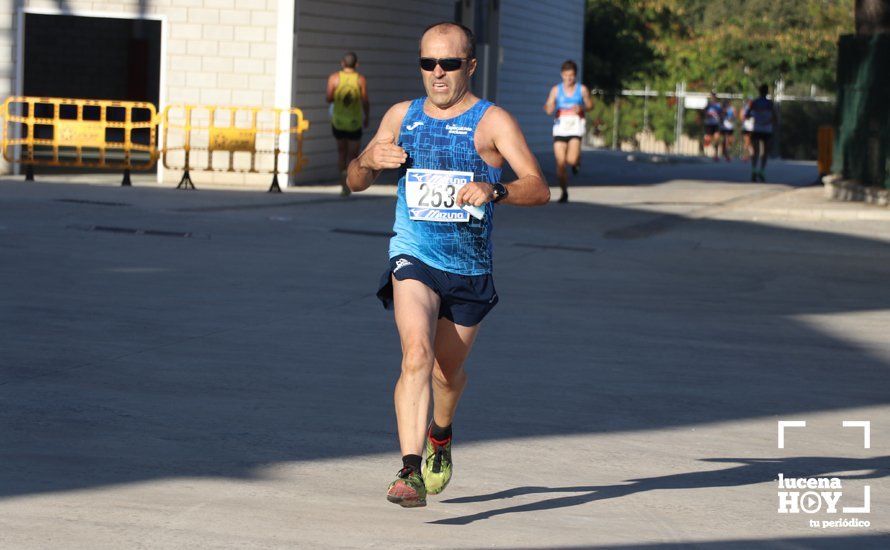 GALERÍA: La fiesta del atletismo vuelve a las calles de la ciudad con la I Carrera Popular "Día del Corazón" de Lucena. Las fotos de la prueba