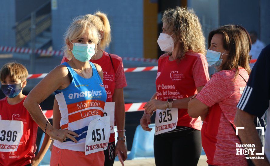 GALERÍA: Una marcha de carácter familiar y solidario ha completado la I Carrera Popular "Día del Corazón" celebrada este domingo