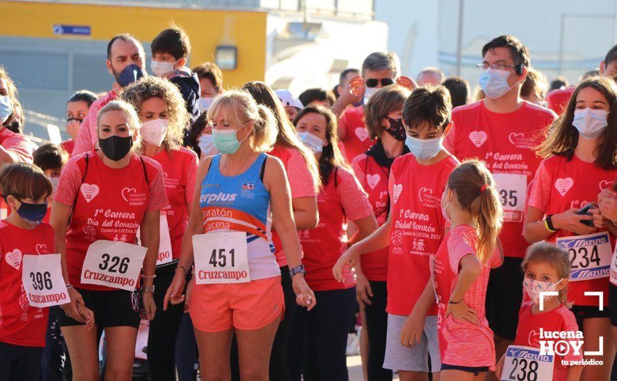 GALERÍA: Una marcha de carácter familiar y solidario ha completado la I Carrera Popular "Día del Corazón" celebrada este domingo