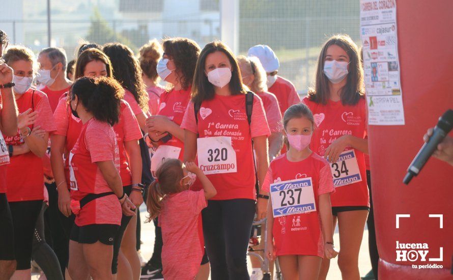 GALERÍA: Una marcha de carácter familiar y solidario ha completado la I Carrera Popular "Día del Corazón" celebrada este domingo