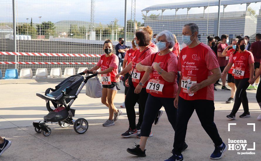 GALERÍA: Una marcha de carácter familiar y solidario ha completado la I Carrera Popular "Día del Corazón" celebrada este domingo