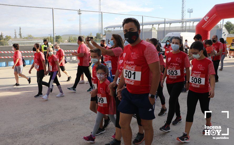 GALERÍA: Una marcha de carácter familiar y solidario ha completado la I Carrera Popular "Día del Corazón" celebrada este domingo