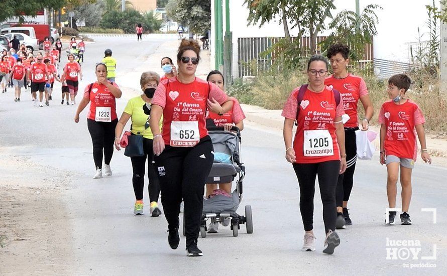 GALERÍA: Una marcha de carácter familiar y solidario ha completado la I Carrera Popular "Día del Corazón" celebrada este domingo