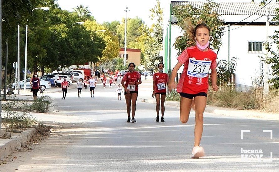 GALERÍA: Una marcha de carácter familiar y solidario ha completado la I Carrera Popular "Día del Corazón" celebrada este domingo