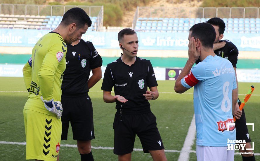 GALERÍA: El Ciudad de Lucena naufraga ante el Utrera en un partido para olvidar (0-1). Las fotos del encuentro