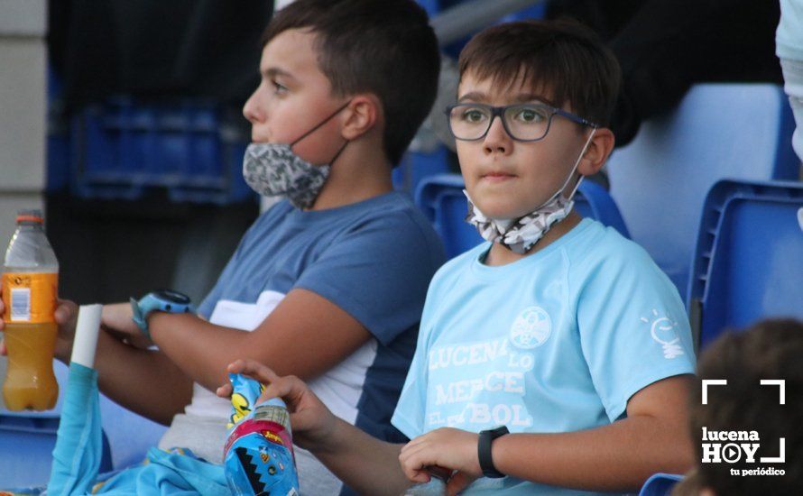 GALERÍA: El Ciudad de Lucena naufraga ante el Utrera en un partido para olvidar (0-1). Las fotos del encuentro