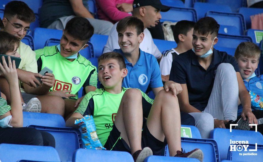 GALERÍA: El Lucecor no puede con el Belmezano y cede los tres puntos en un bronco partido (2-3). Las fotos del encuentro GALERÍA: El Lucecor no puede con el Belmezano y cede los tres puntos en un bronco partido (2-3). Las fotos del encuentro