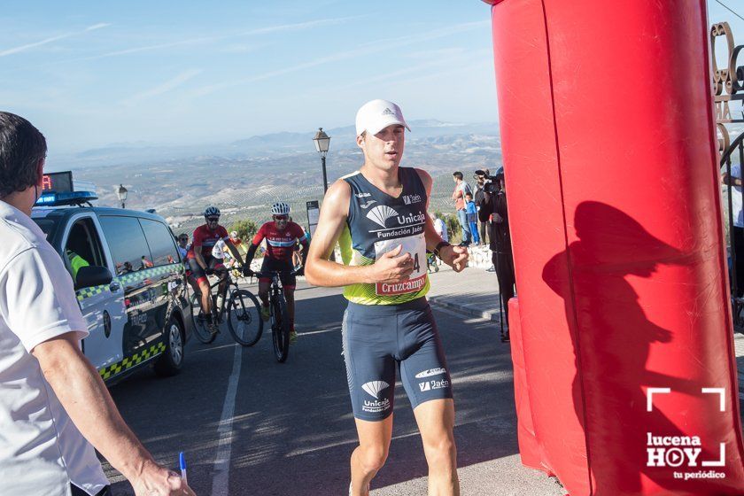 GALERÍA: Corriendo o andando: 800 personas en la IV Carrera de Subida al Real Santuario de María Stma. de Araceli que se han llevado Alberto Casas y Fátima Ouhaddou GALERÍA: Corriendo o andando: 800 personas en la IV Carrera de Subida al Real Santuario de María Stma. de Araceli que se han llevado Alberto Casas y Fátima Ouhaddou