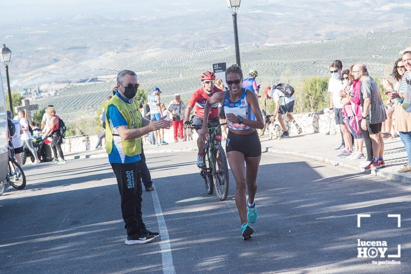 GALERÍA: Corriendo o andando: 800 personas en la IV Carrera de Subida al Real Santuario de María Stma. de Araceli que se han llevado Alberto Casas y Fátima Ouhaddou