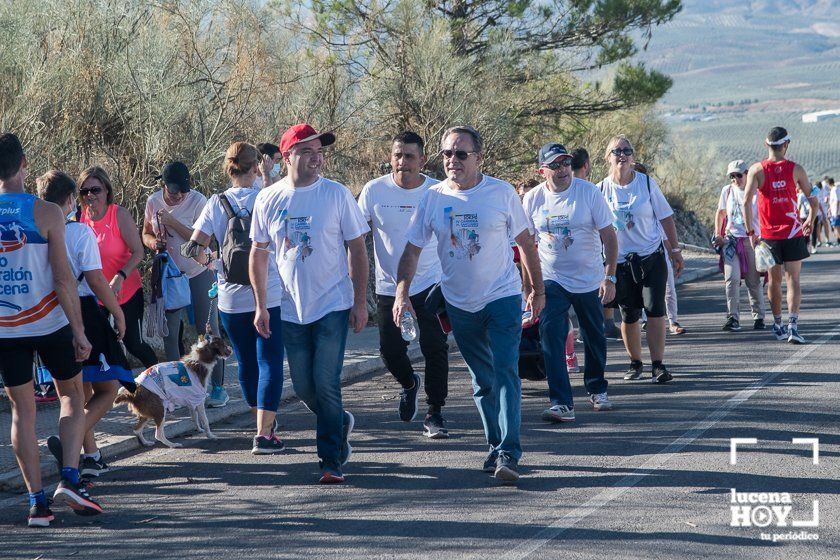 GALERÍA: Corriendo o andando: 800 personas en la IV Carrera de Subida al Real Santuario de María Stma. de Araceli que se han llevado Alberto Casas y Fátima Ouhaddou