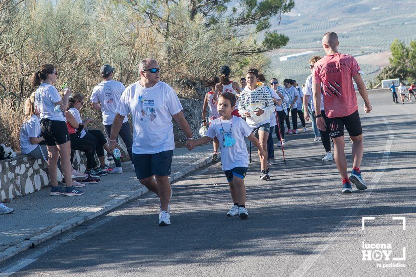 GALERÍA: Corriendo o andando: 800 personas en la IV Carrera de Subida al Real Santuario de María Stma. de Araceli que se han llevado Alberto Casas y Fátima Ouhaddou