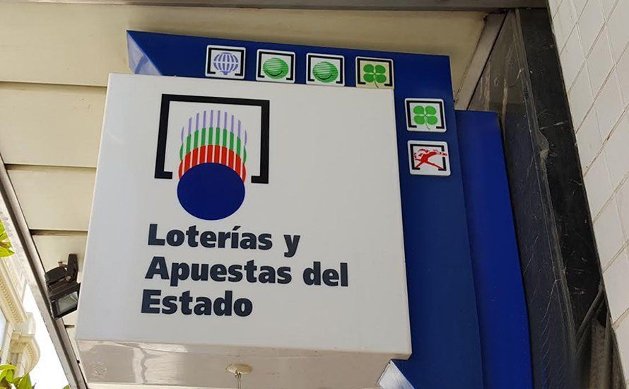 La suerte volvía a sonreír a Rute y la administración de loterías número 2, que ha otorgado este importante premio