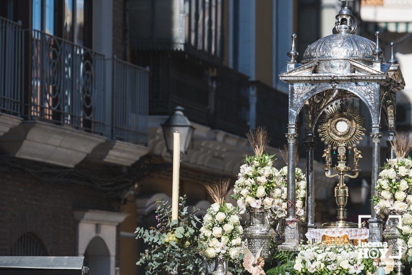 GALERÍA: Lucena celebra un Corpus adelantado. Las fotos de la procesión GALERÍA: Lucena celebra un Corpus adelantado. Las fotos de la procesión