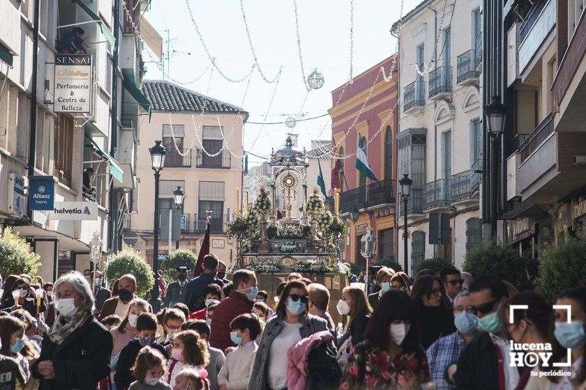 GALERÍA: Lucena celebra un Corpus adelantado. Las fotos de la procesión