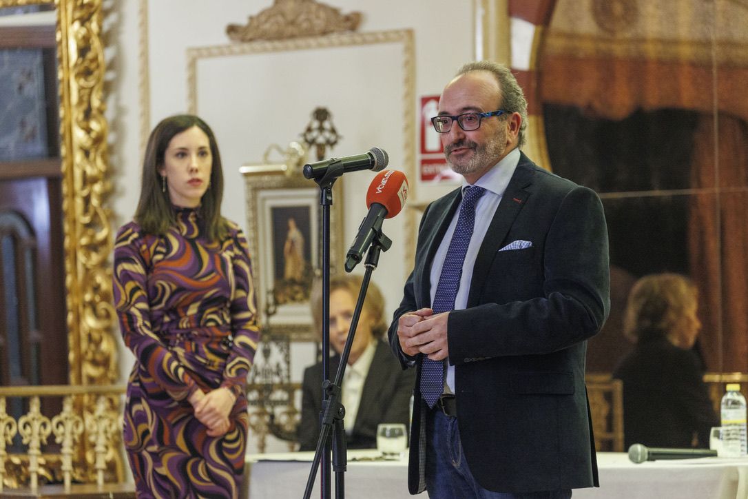 Entrega de los Premios "Lucentinos con luz propia"