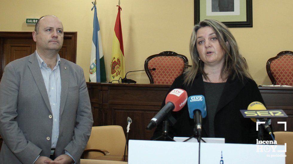  Carmen Gallardo y César del Espino durante la presentación del curso 