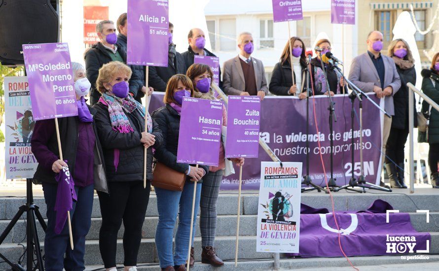 GALERÍA / 25N: Lucena recuerda a las mujeres asesinadas y los huérfanos que deja la violencia de género