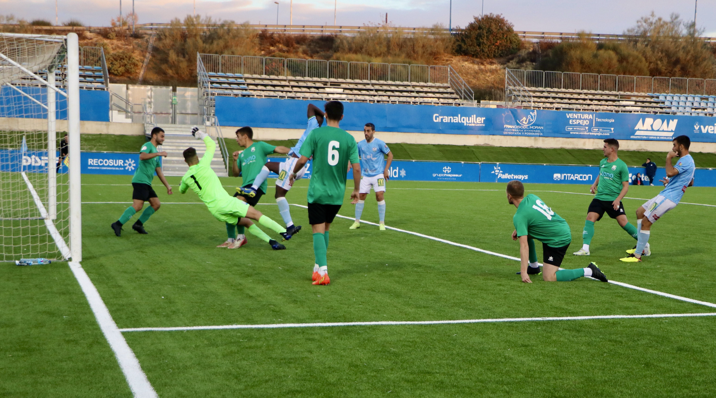 CIUDAD DE LUCENA VS ROTA (0-1) CIUDAD DE LUCENA VS ROTA (0-1)