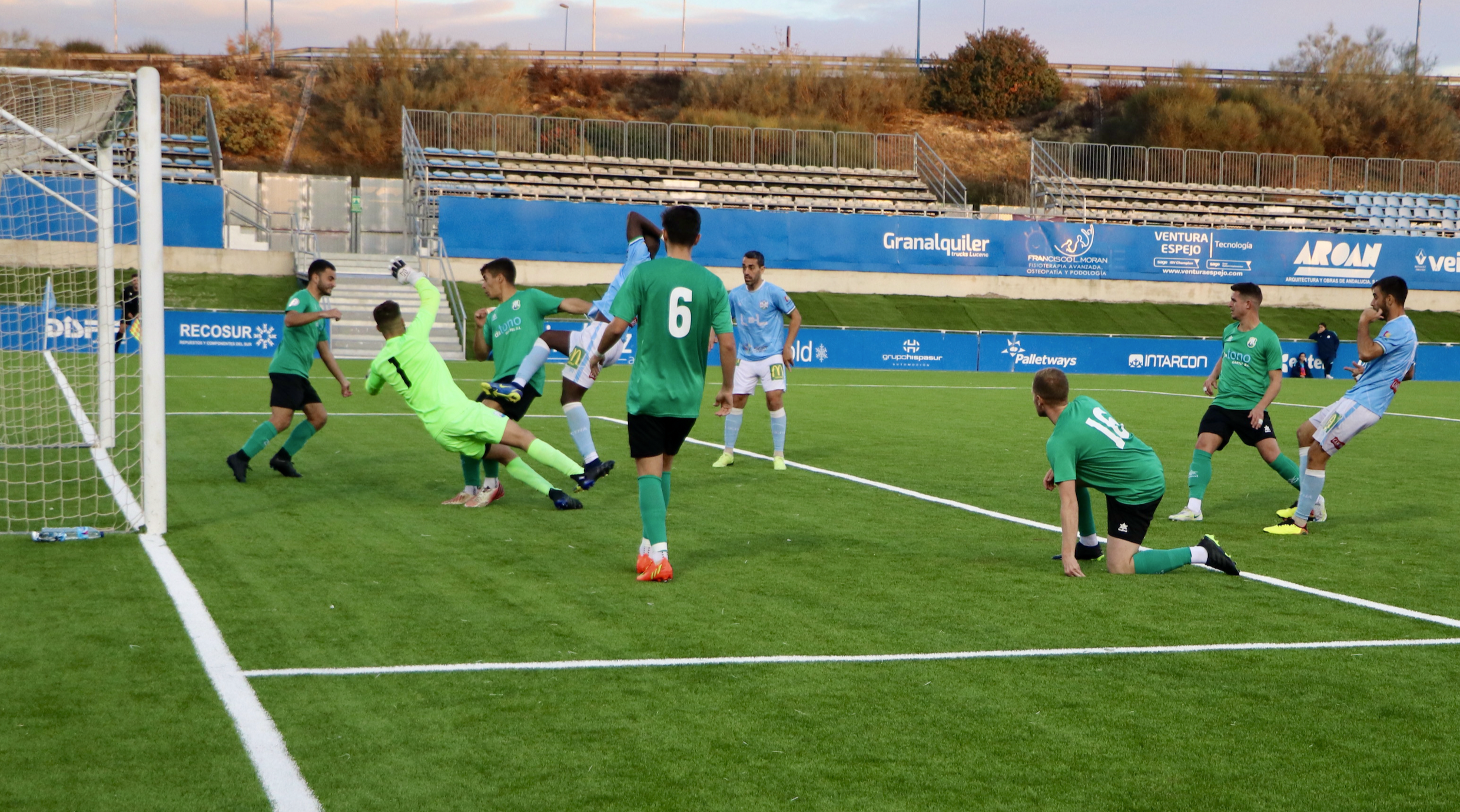 CIUDAD DE LUCENA VS ROTA (0-1)