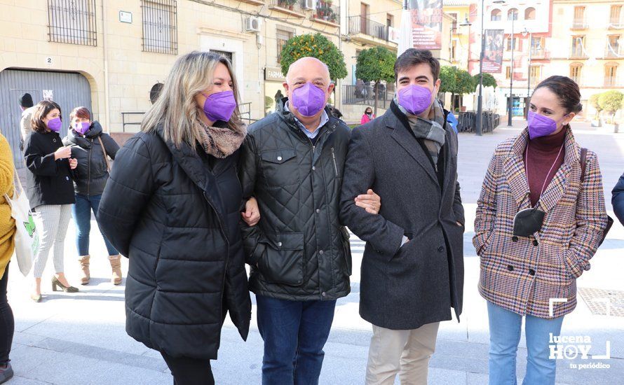 GALERÍA / 25N: Lucena recuerda a las mujeres asesinadas y los huérfanos que deja la violencia de género GALERÍA / 25N: Lucena recuerda a las mujeres asesinadas y los huérfanos que deja la violencia de género