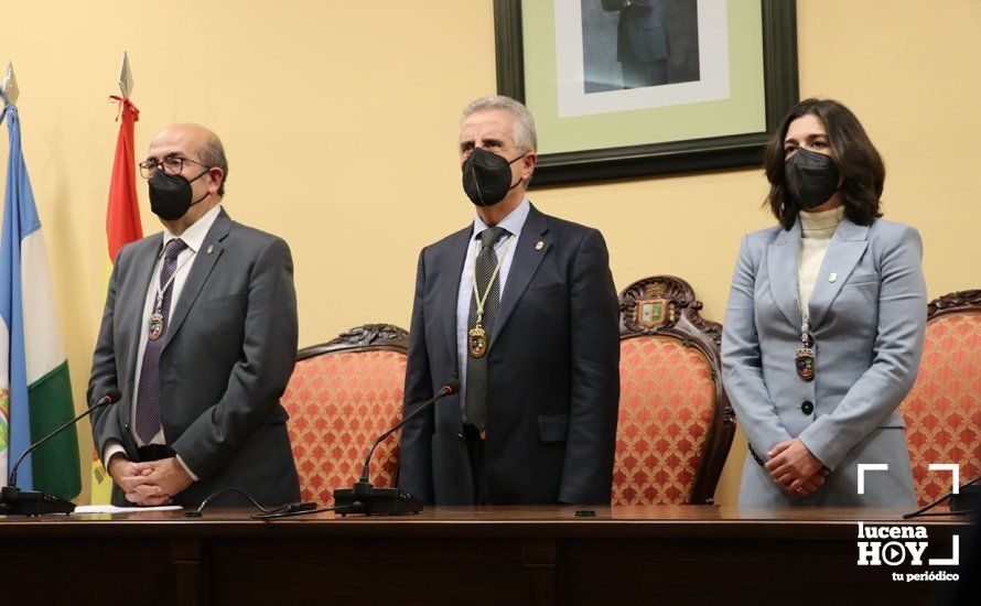  Un momento del acto de homenaje a la Constitución en el Salón de Plenos del Ayuntamiento de Lucena 